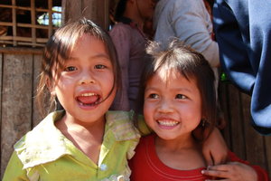 Khamu girls - Northern Laos