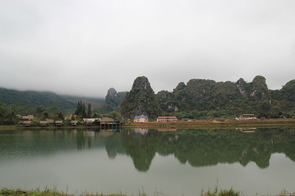 Vieng Xiai - Surrounding