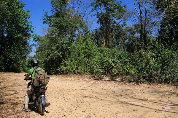 Back to Tha Khaek in Central Laos