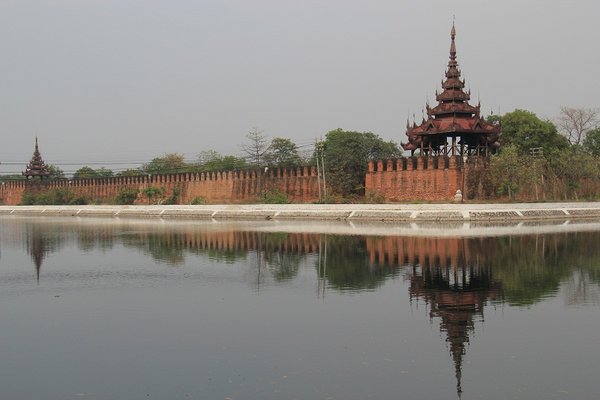 Around the fortress - Mandalay