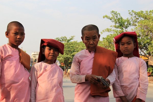 Nuns in Mandalay - Burma