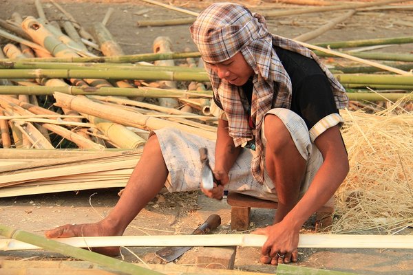 Bamboo worker - Hsipaw Burma