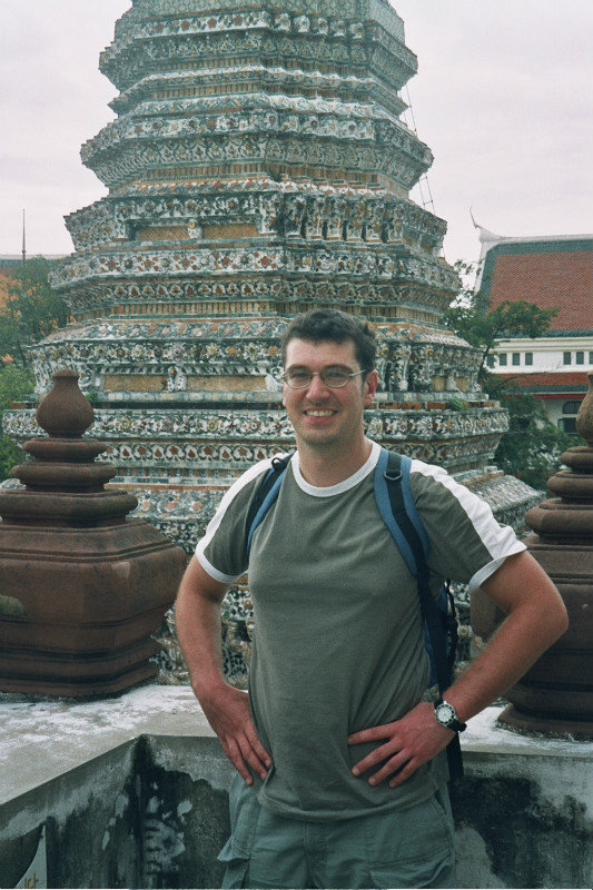 me in front of Wat Arun