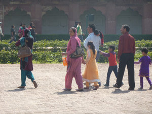 people at Agra Fort