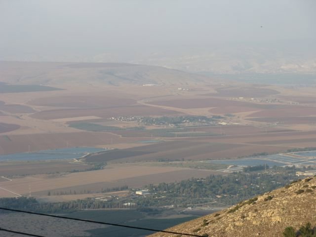 Jerzrial Valley seen from Ma'ale Gilboa - Raphys down there somewhere. 
