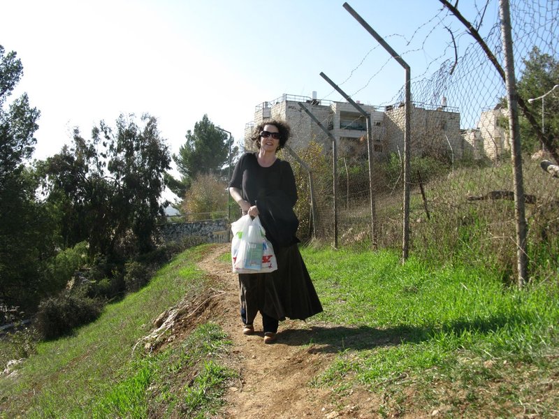 The Narod Girl visits old stomping grounds in Jerusalem - bags and all