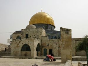Prayers on Temple Mount