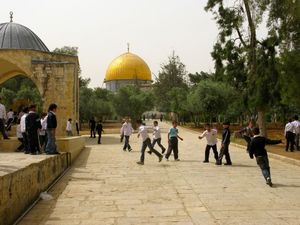 Recess on Temple Mount