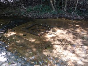 Kbal Spean - Steingravuren im Fluss
