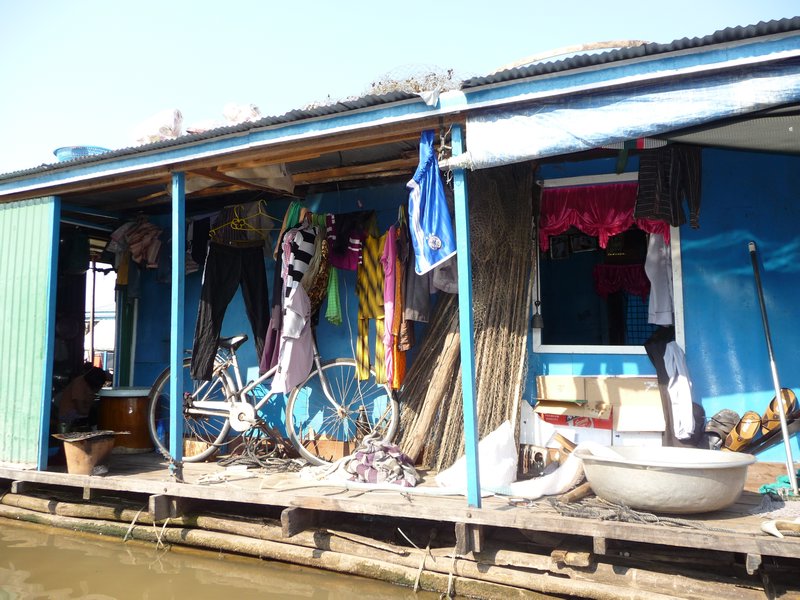 Kompong Chhnang - schwimmendes Dorf