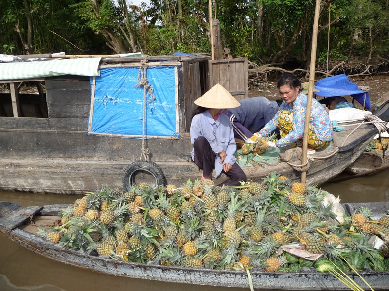 Naehe Can Tho - schwimmender Markt Phong Dien