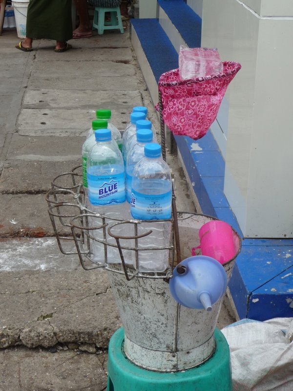 Yangon - Wasserfilter