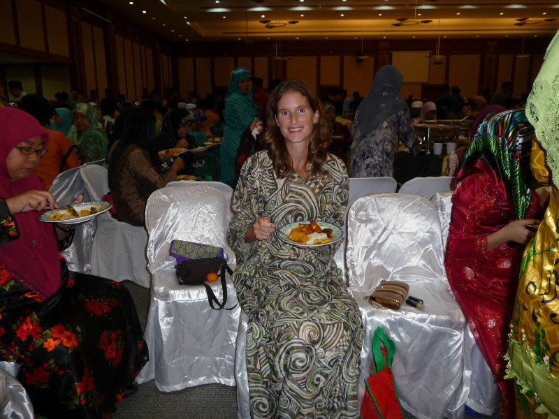 Jerudong - malaysische Hochzeit - mit Baju Kurung