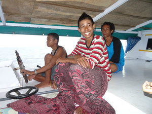 zwischen Insel Moyo und Sumbawa Besar
