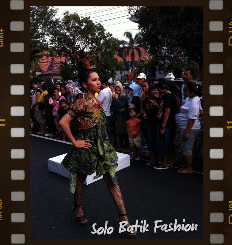 Solo Batik Fashion on the Street