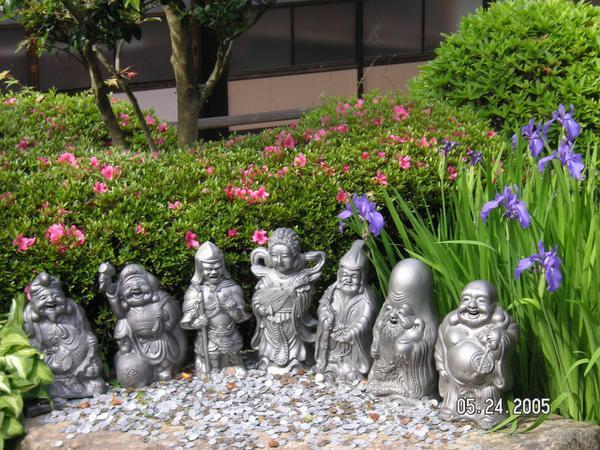 Seven Dwarfs of Temple Daisho-In