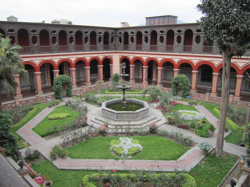 Dominican convent courtyard
