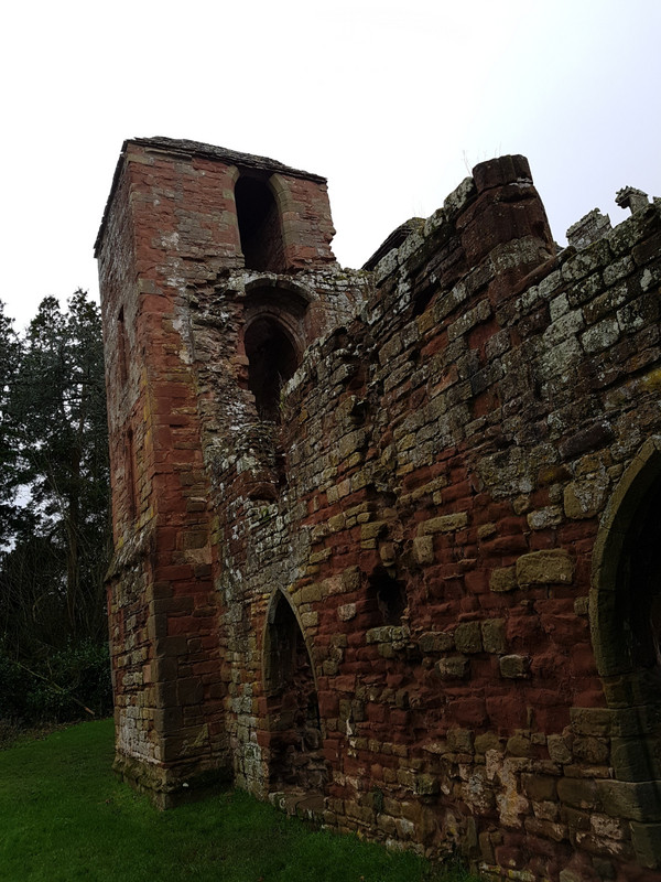 Acton Burnell castle 
