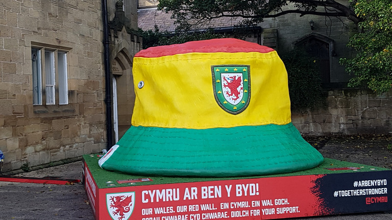 The Wales bucket hat 