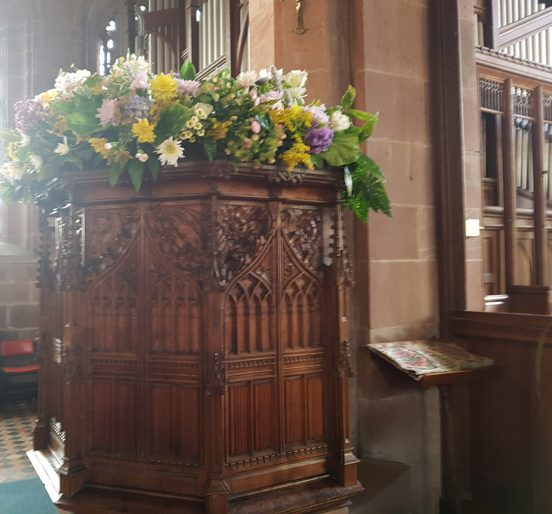 The beautifully decorated pulpit 