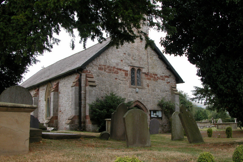 Llanrhydd church 