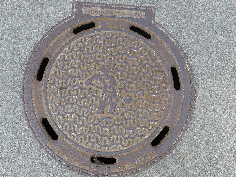 Ljubljana drain cover for Woolly