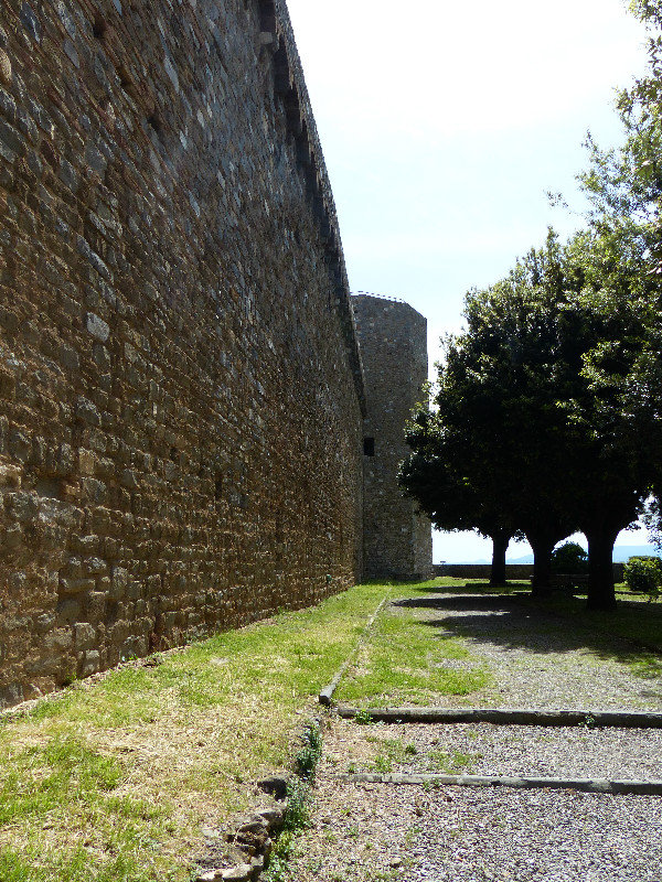 Montalcino walls 