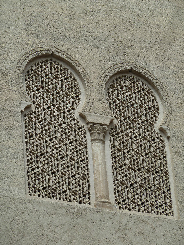 Islamic windows 