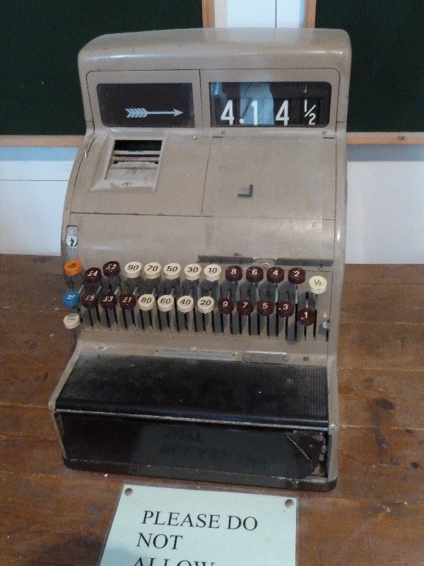 A old cash register 