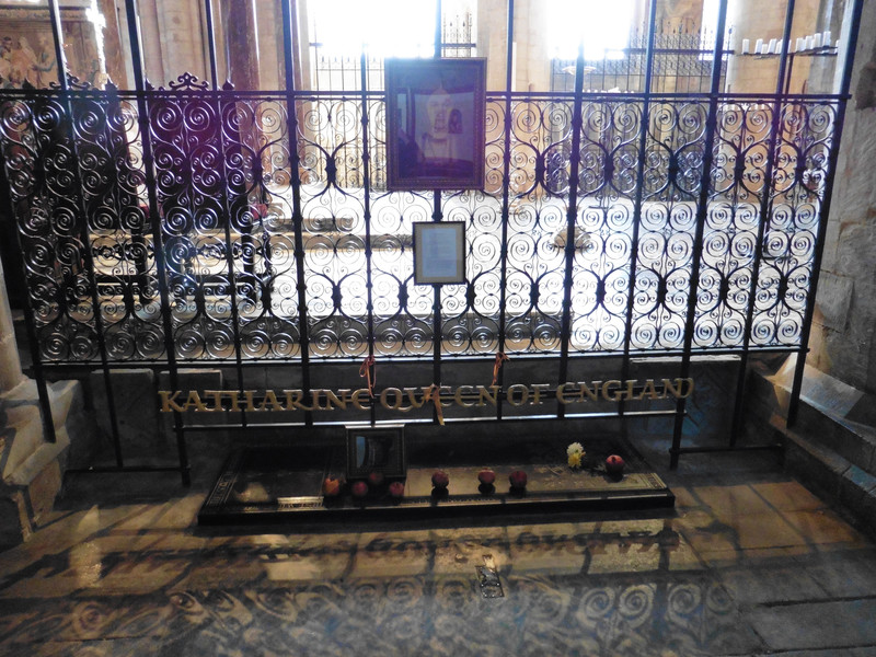 Katharine of Aragons tomb 
