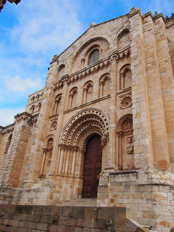 Zamora cathedral door 
