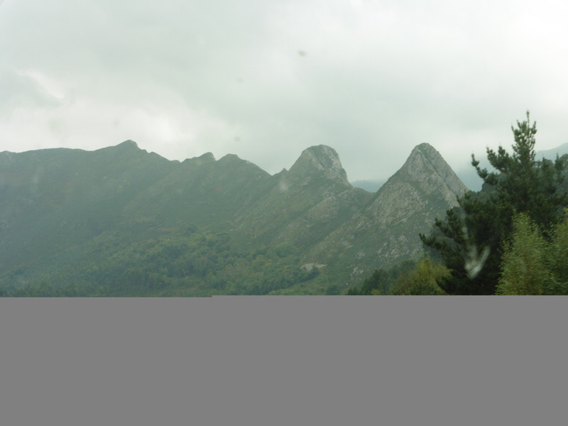 The distinctive style of the peaks of the Picos 