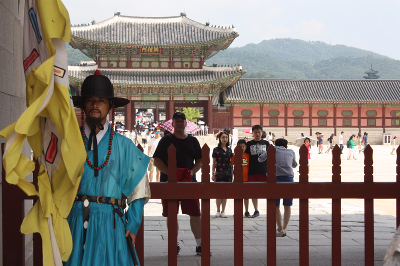 Robb and old time Korean royal guard