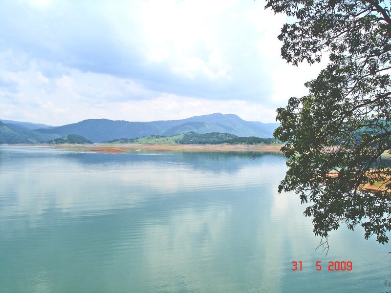 View from the road - Umian Lake, Shillong, Meghalaya (7)