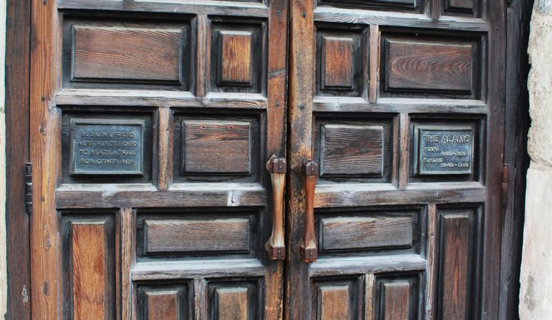 doors to the Alamo