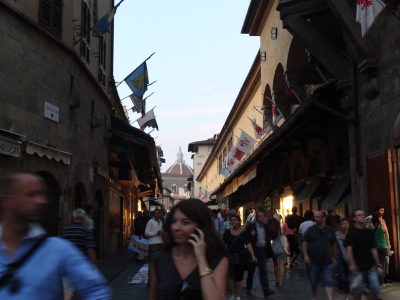 It's crowded on the Ponte Vecchio