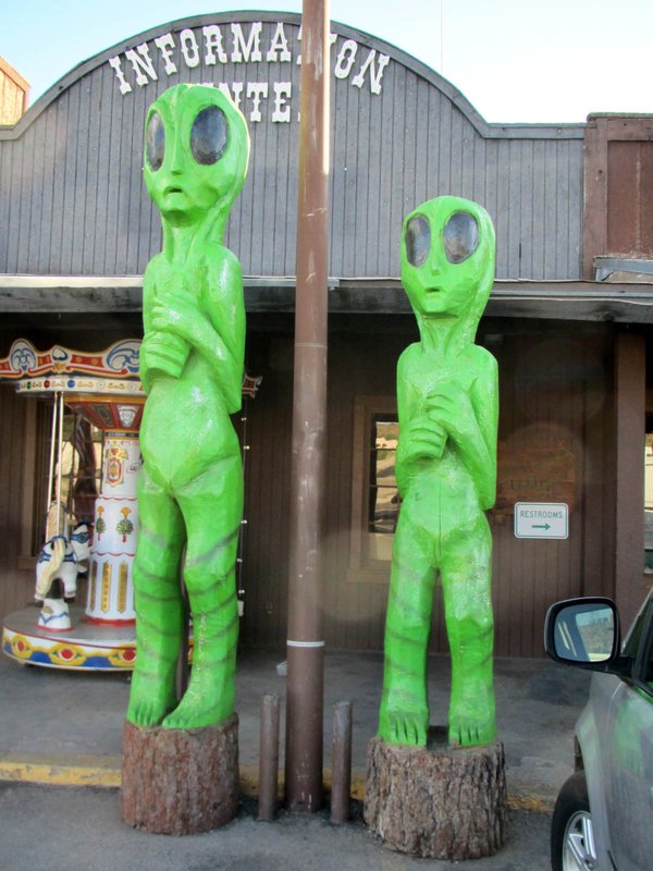 Roswell Big eyed creatures
