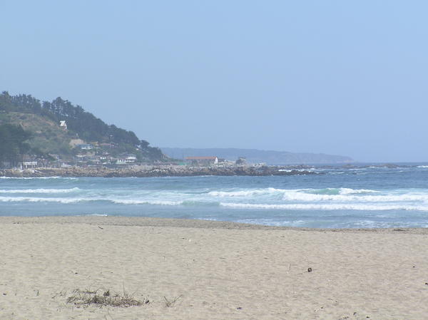 Long, deserted beach of Maitencillo