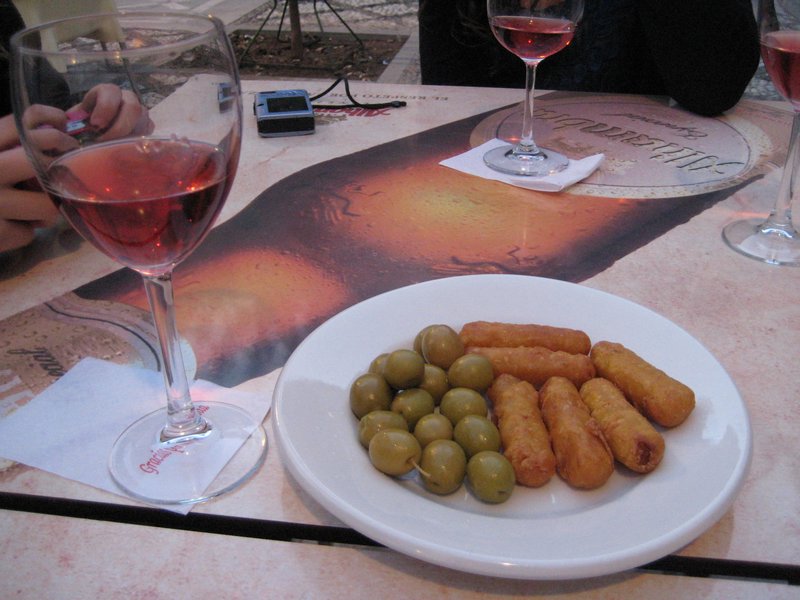Tapas with each glass
