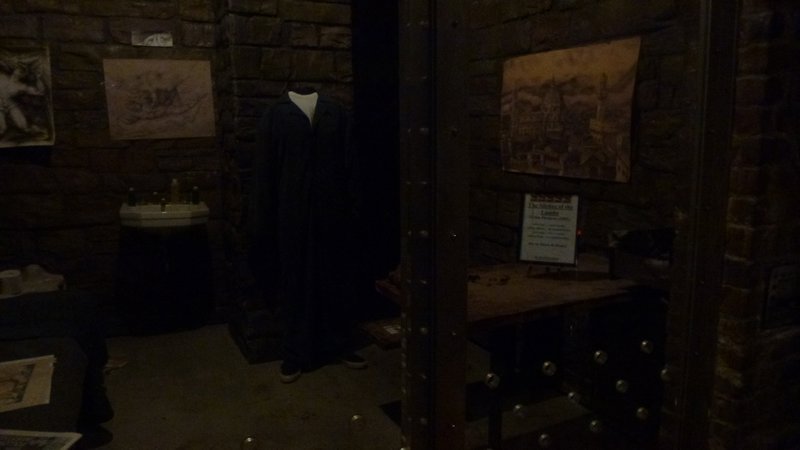 Hannibal Lecter's cell (we weren't allowed flash so it's a bit dark)