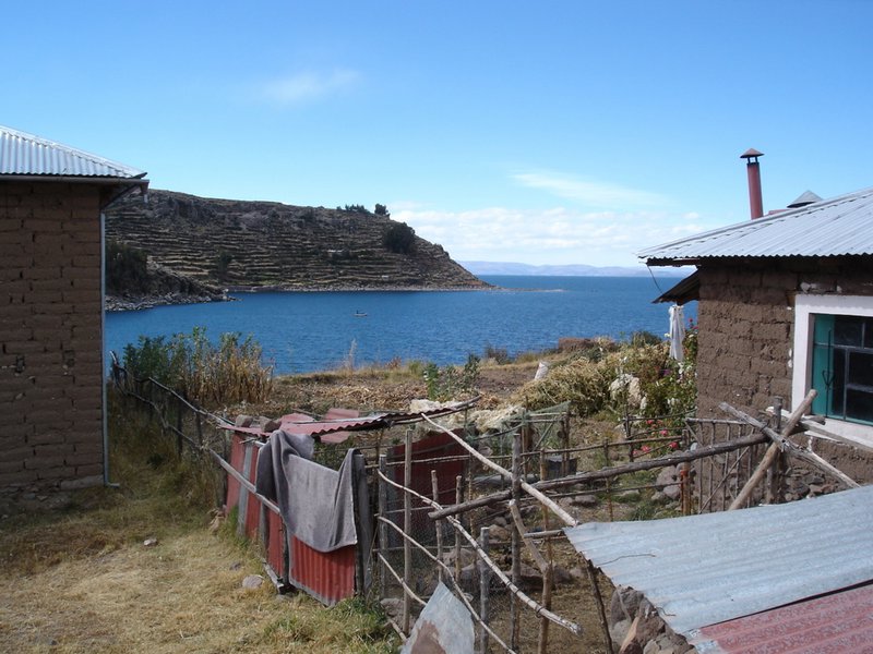 view of the bay on Amantani Is