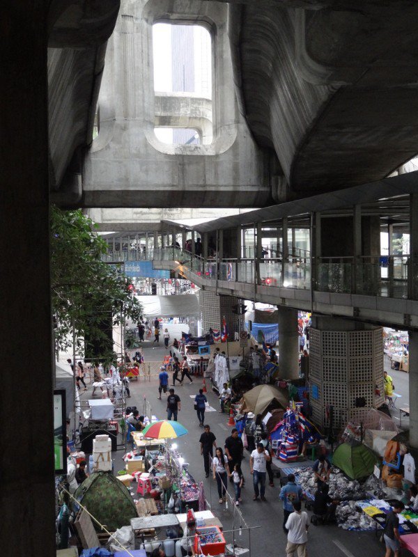 street stalls under the skytrain