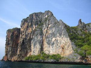 More limestone cliffs at Phi Phi