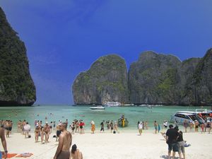 The way in to Maya Bay