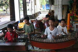 Orphans play for donations at Angkor Wat