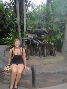 Kate with the bronze statue of the Irwin Family