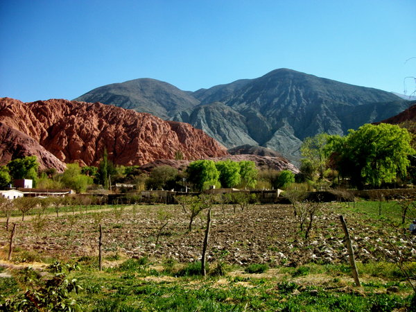 purmamarca; the 7 colored mountains