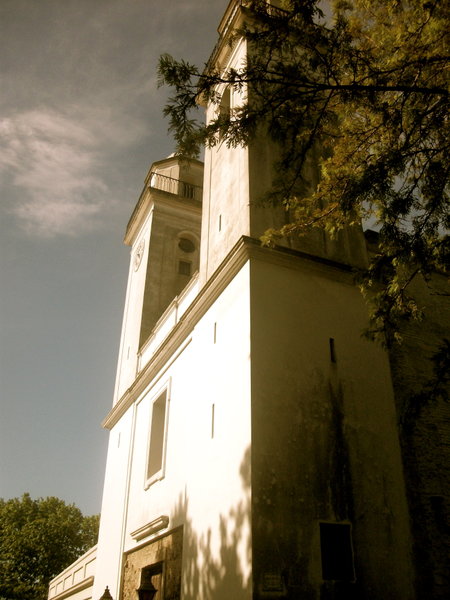 church in colonia