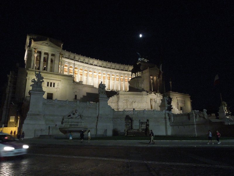 The Altar of the Nations at Night