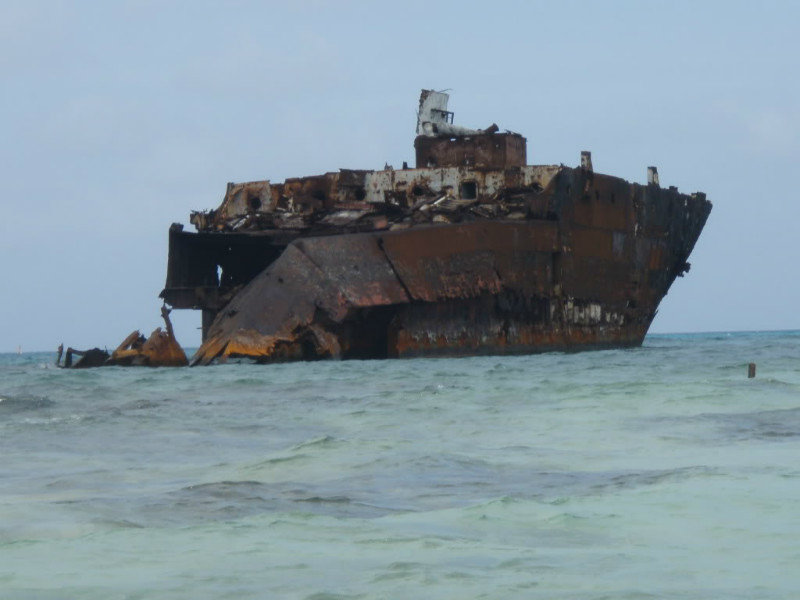 The shipwreck of Rocky Cay/Key